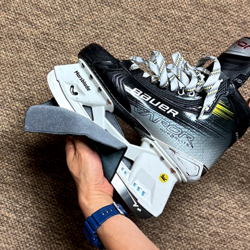 MOSKITO CUSTOM Ice Hockey Skate Blade Towel