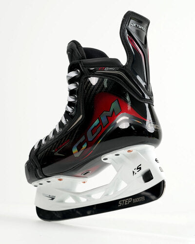 CCM FT8 Pro Skate SENIOR
