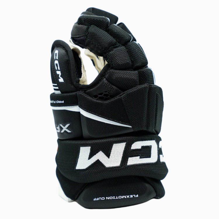 CCM Tacks XF PRO グローブ シニア