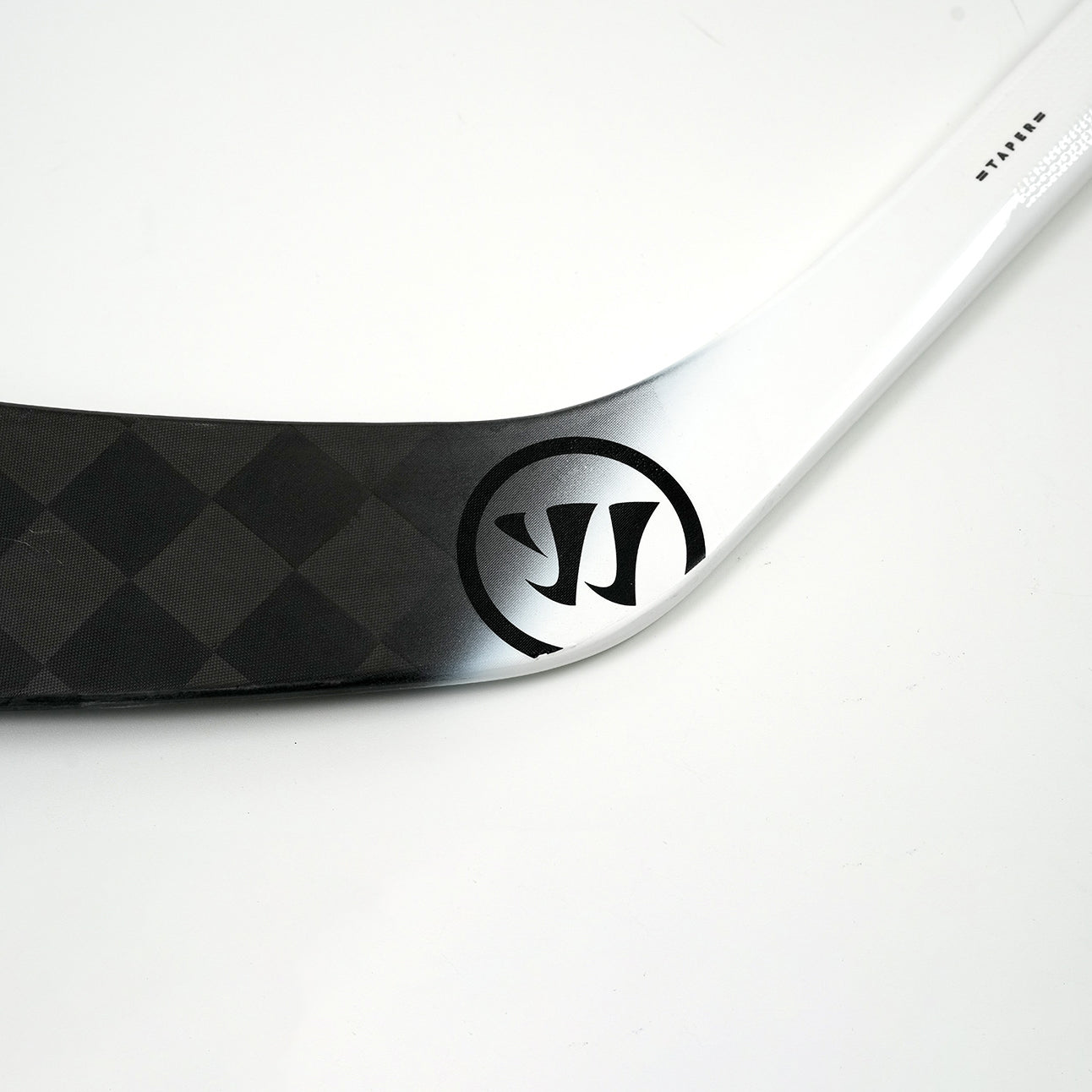 Warrior QR6 Pro LIMITED WHITE - Intermediate Ice Hockey Stick
